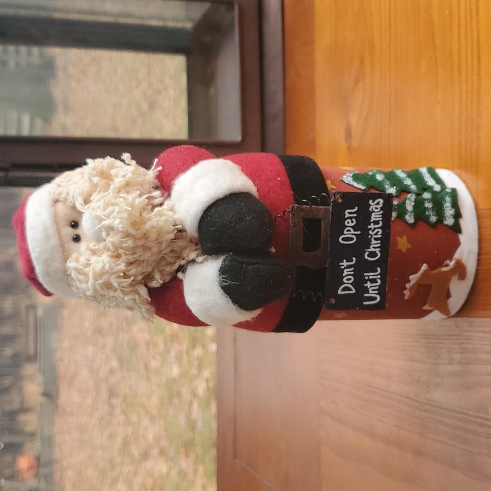 Santa's Mini Goody Jar, no peeking! 😁Homemade craft, 9" tall wit u lid on